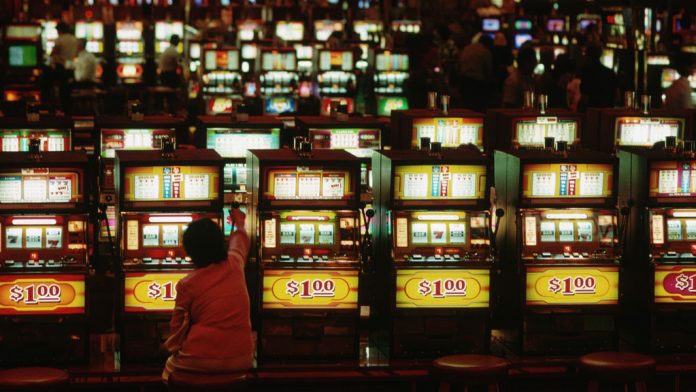 máy đánh bạc casino
